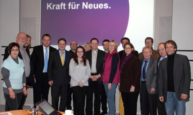 FDP-Vorstand im Dialog mit Evonik