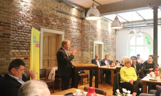 Mandatsträgertreffen der FDP Ruhr 2025 nach der Kommunalwahl